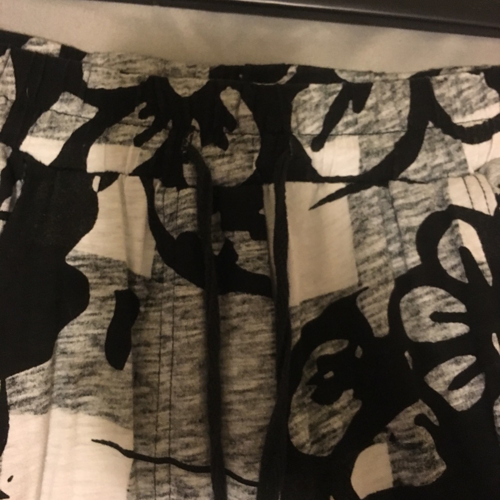 Patterned drawstring harem pants OS - Picture 3 of 7